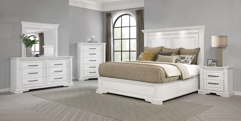 McKinney 5-piece California King Bedroom Set Vintage White
